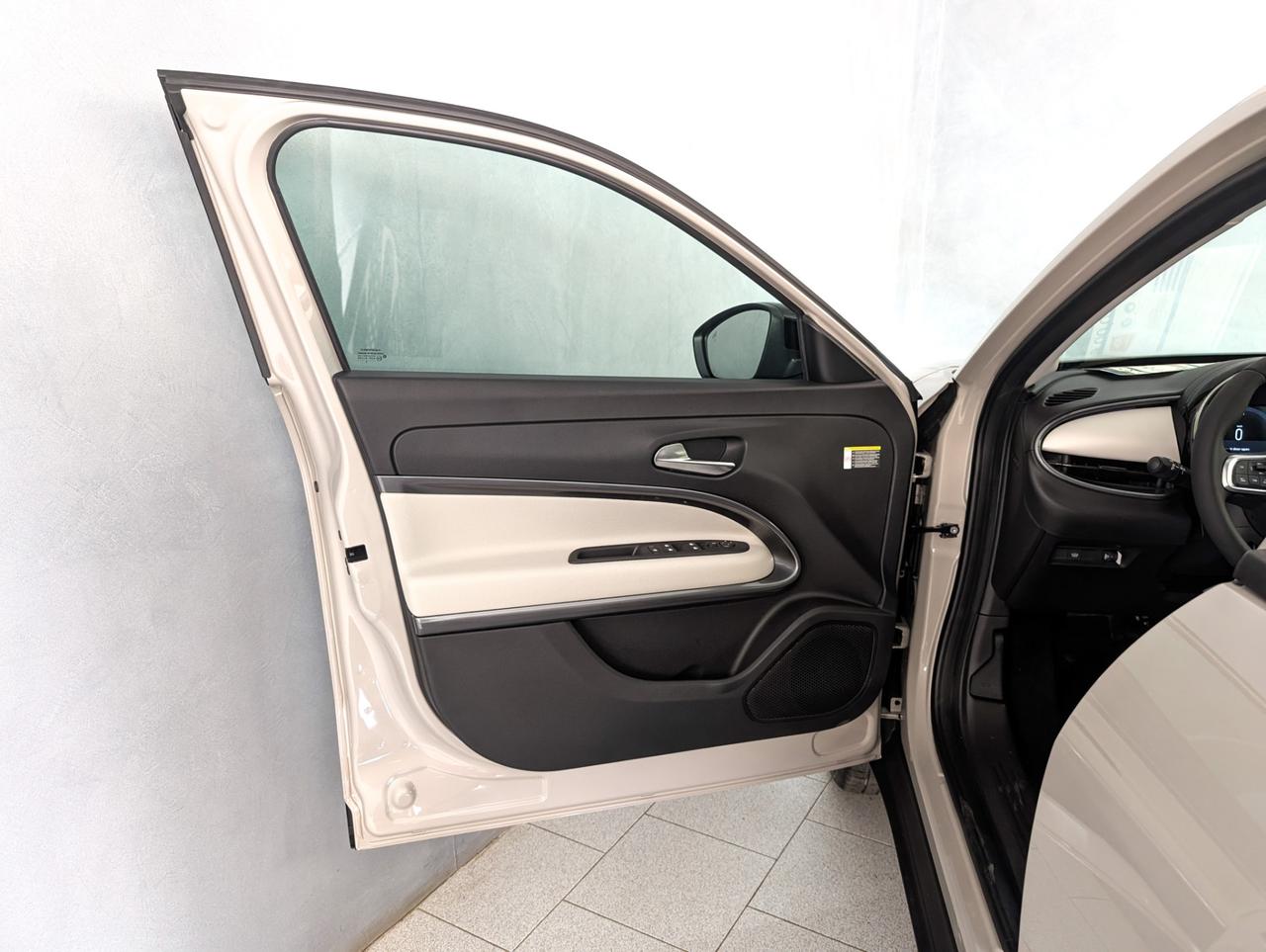 Fiat 600 1.2 Hybrid 100cv Automatic La Prima