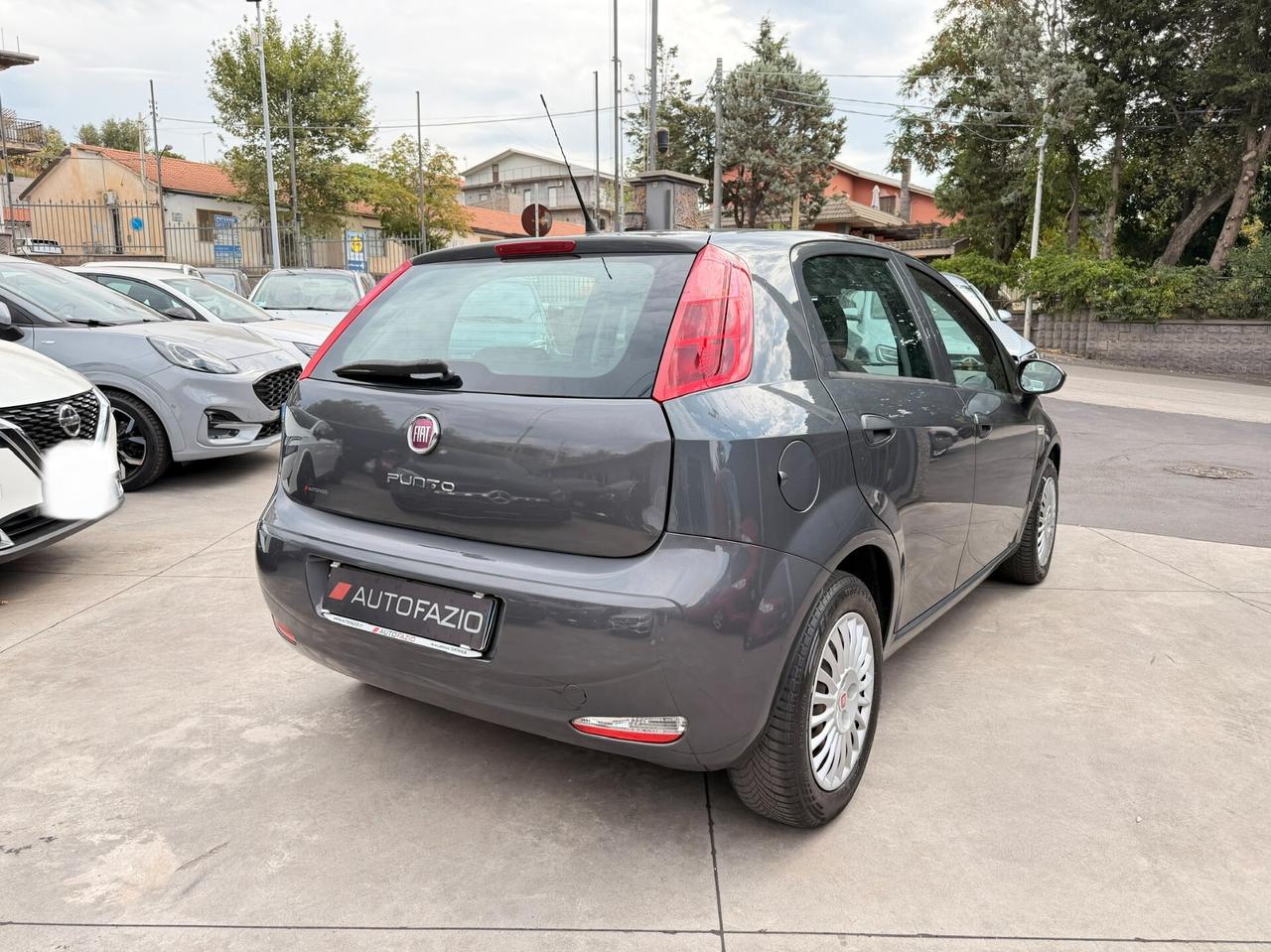 Fiat Punto 1.3 MJT II S&S 95 CV 5 porte Street
