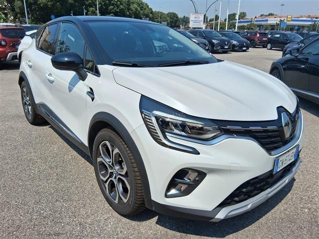 RENAULT Captur E-TECH Hybrid 145 TECHNO
