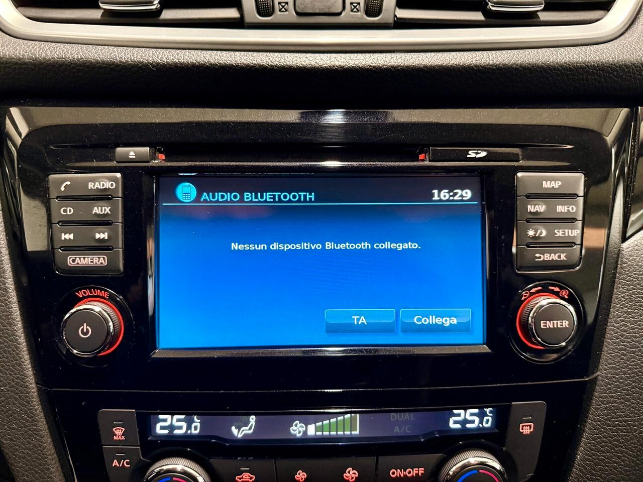 Nissan Qashqai 1.5 dCi Business