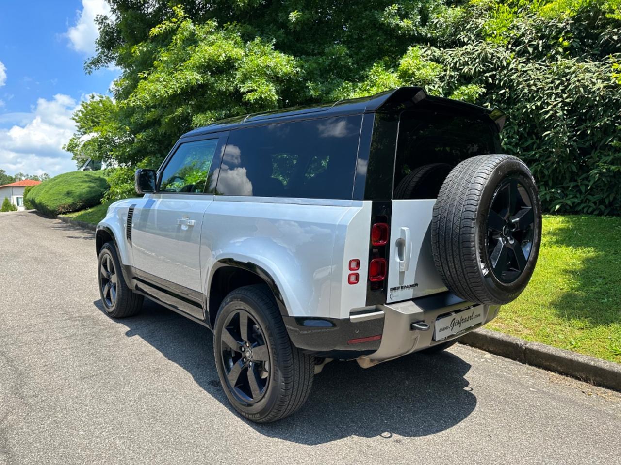 Land Rover Defender 90 3.0D I6 200 CV AWD Auto X-Dynamic SE