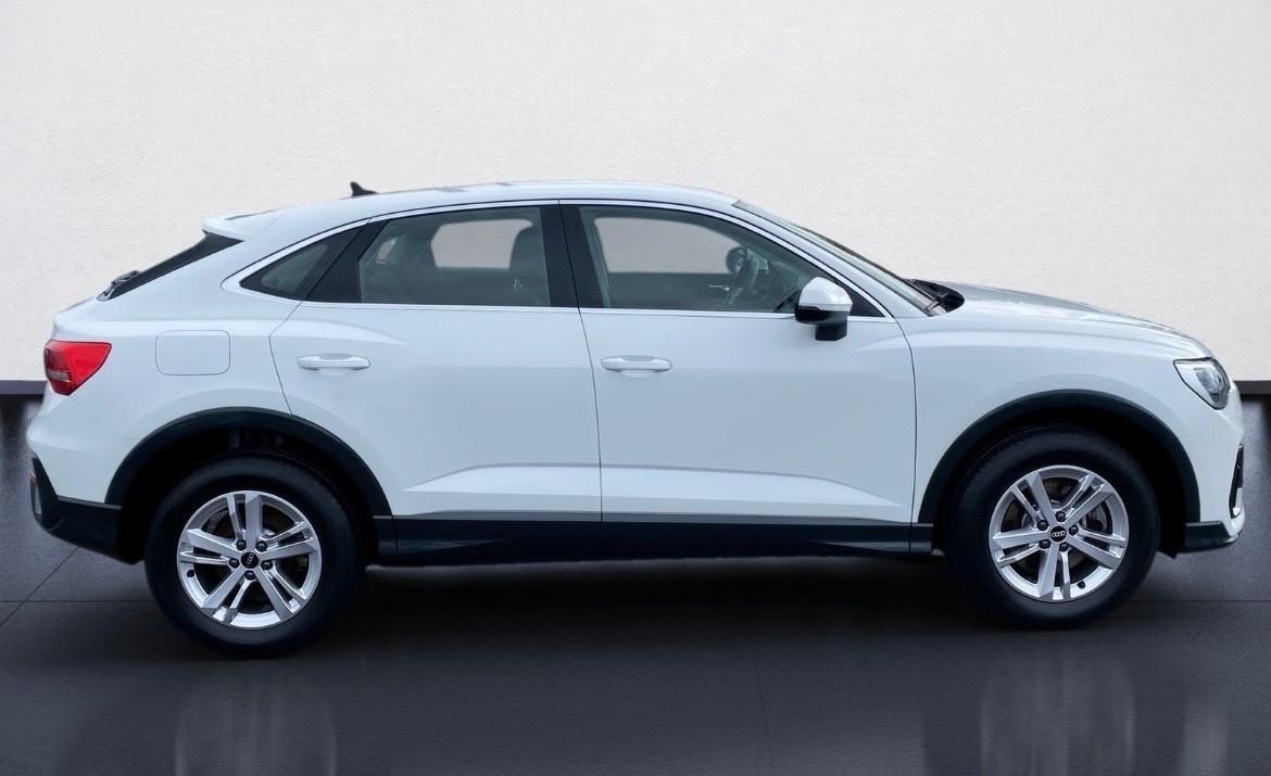Audi Q3 Sportback 45TFSI e NAVI/VIRTUAL/SHZ/PDC