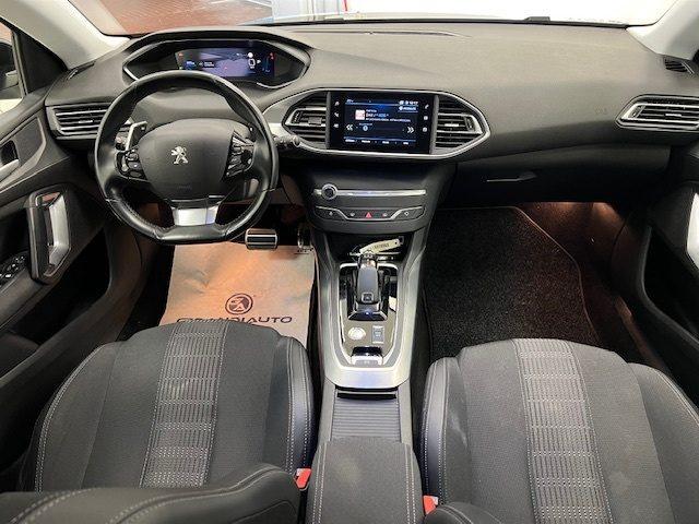 PEUGEOT 308 II 2018 - 5p 1.5 bluehdi Allure Pack s&s 130cv e