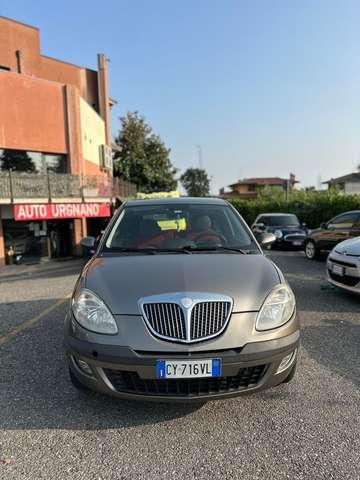 Lancia Ypsilon 1.3 mjt Argento 100