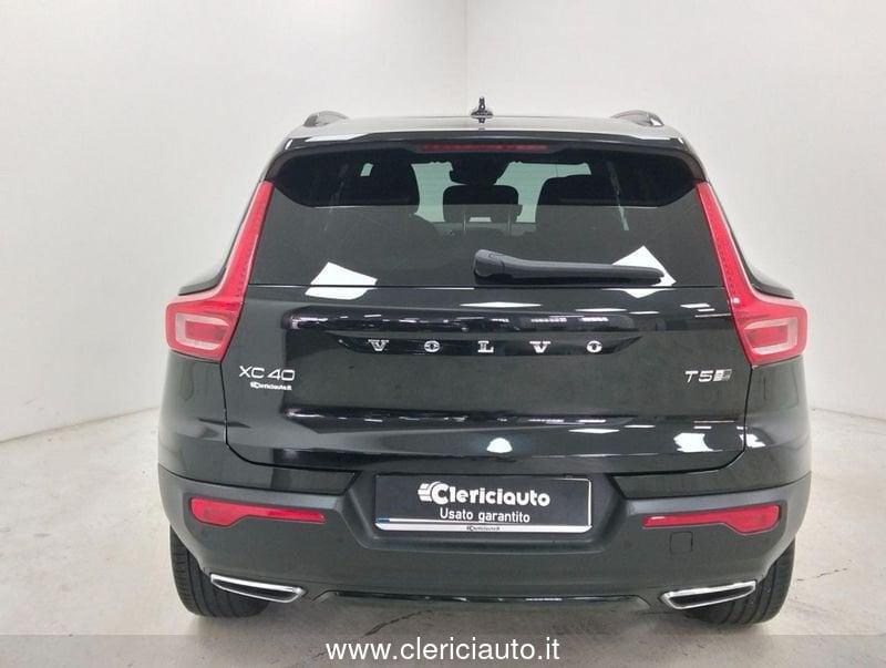 Volvo XC40 T5 Recharge Plug-in Hybrid R-design