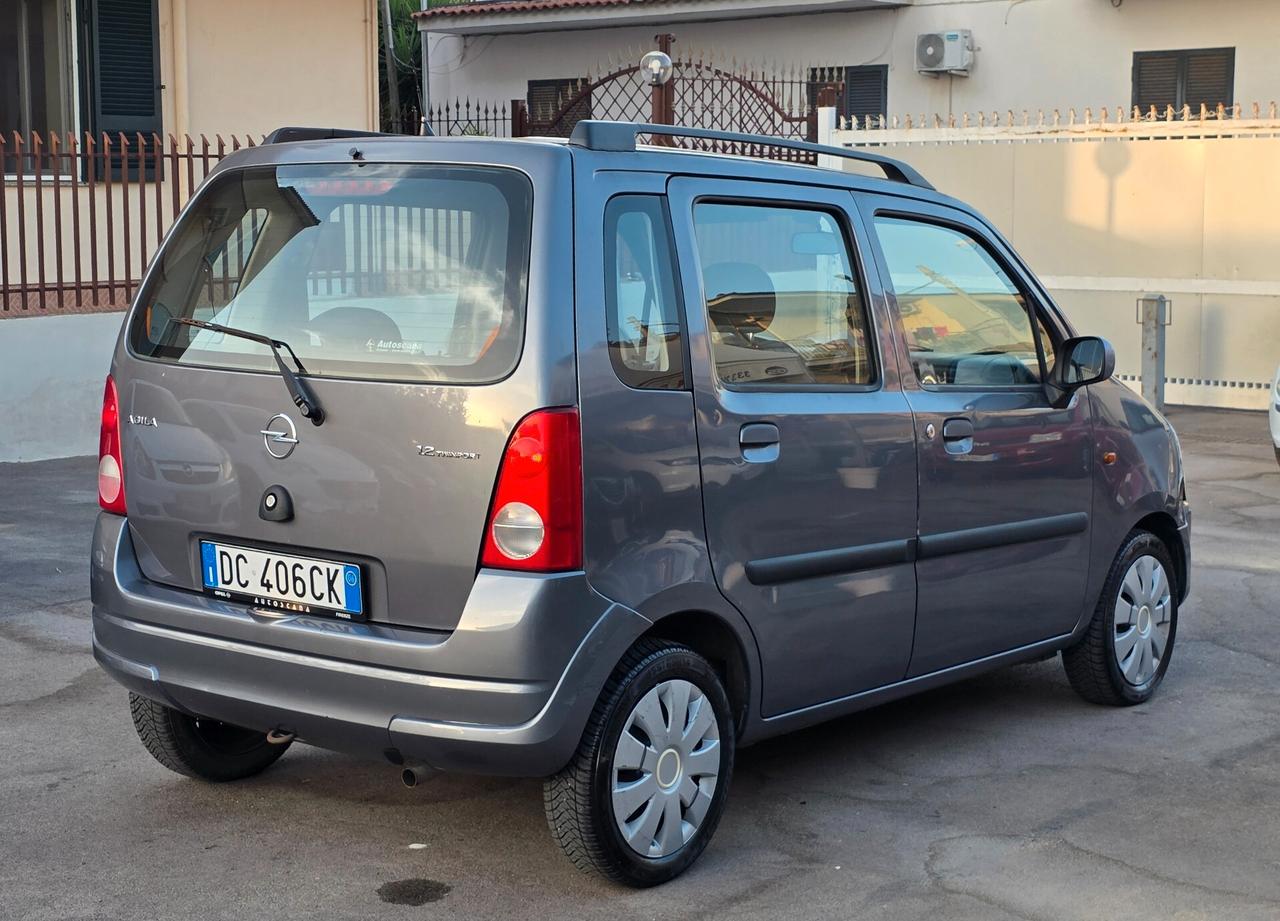 Opel Agila 1.2 16V Enjoy