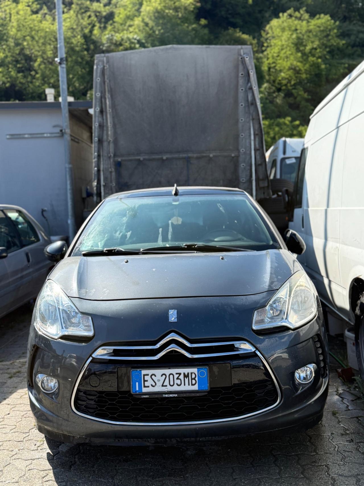 CITROEN DS3 CAMBIO 1.2 CABRIO FULL ( VA A TRE )