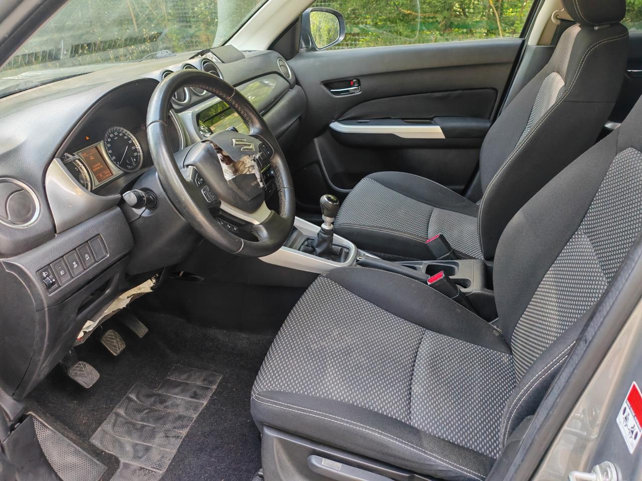 Suzuki Vitara 1.6 DDiS Incidentata/Sinistrata
