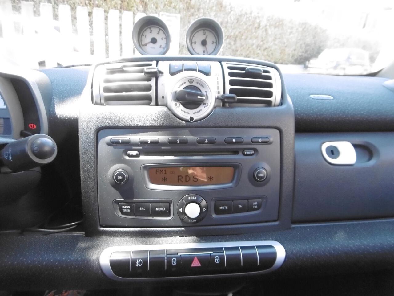 SMART ForTwo 800 coupé passion cdi