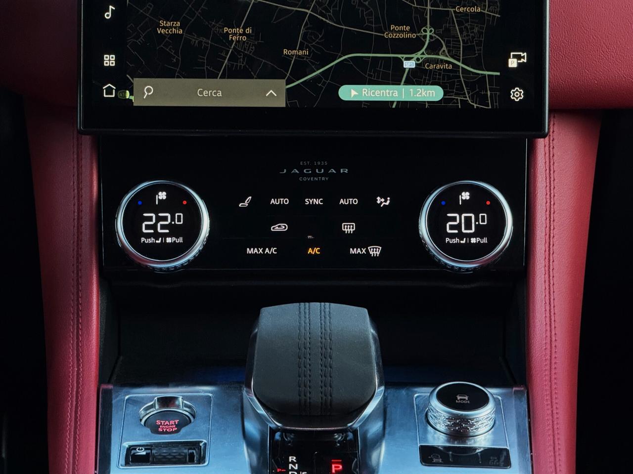 Jaguar F-Pace 2.0d i4 MHEV R-Dynamic SE 204CV