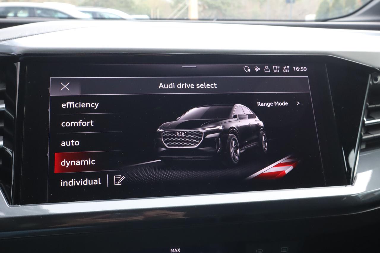 Audi Q4 Etron 55 QUATTRO S-LINE 340CV MATRIX 21