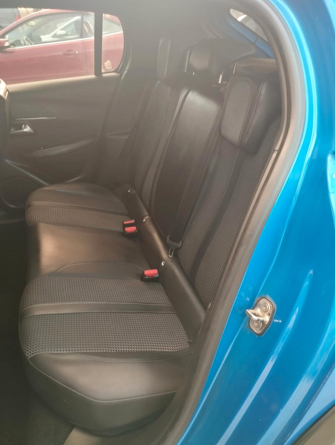 Peugeot 208 BlueHDi 100 Stop&Start 5 porte GT Line