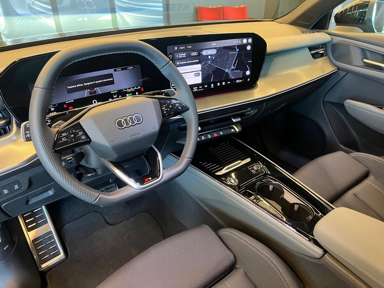 Audi Q3 S line edition quattro NUOVO MODELLO !