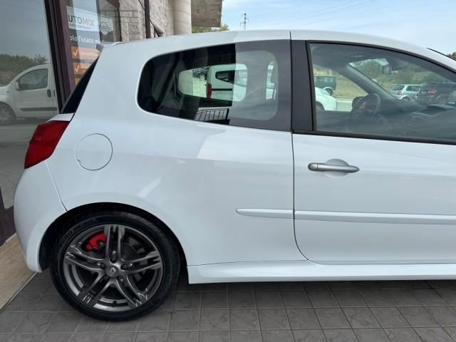 Renault Clio 3p 2.0 16v RS 203cv