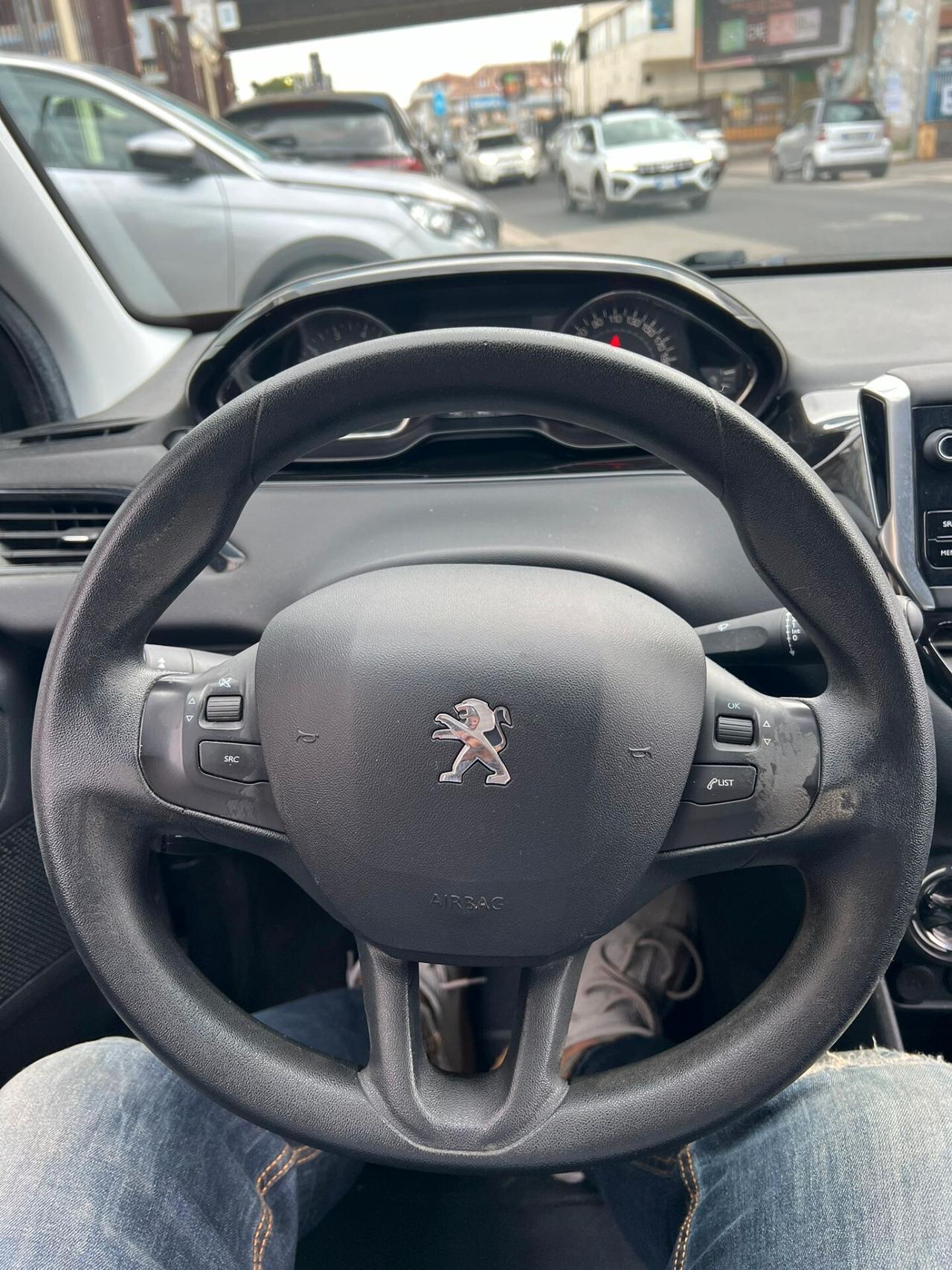 Peugeot 208 1.4 VTi 95 CV 5p. GPL Access