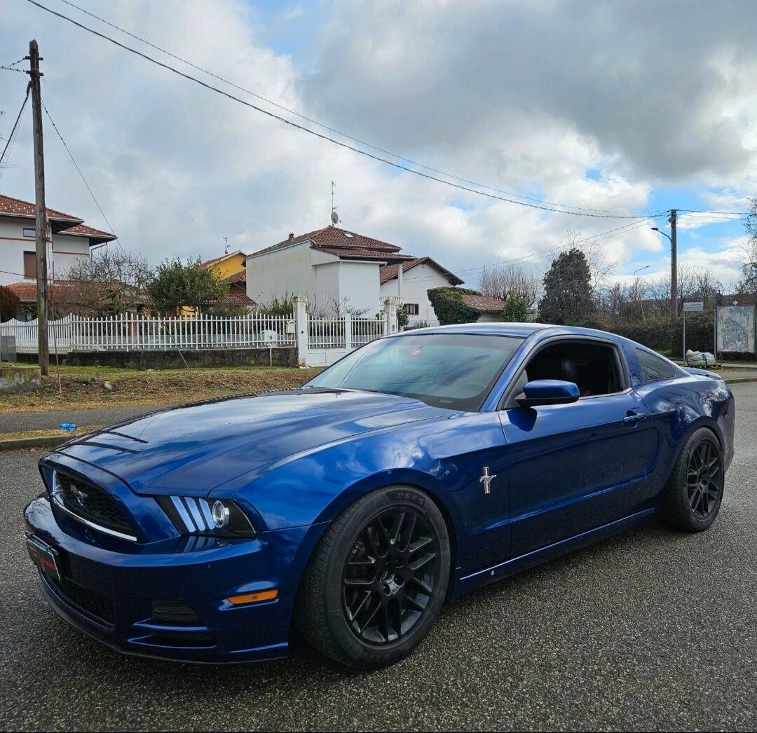 Mustang 3.6 v6 americano