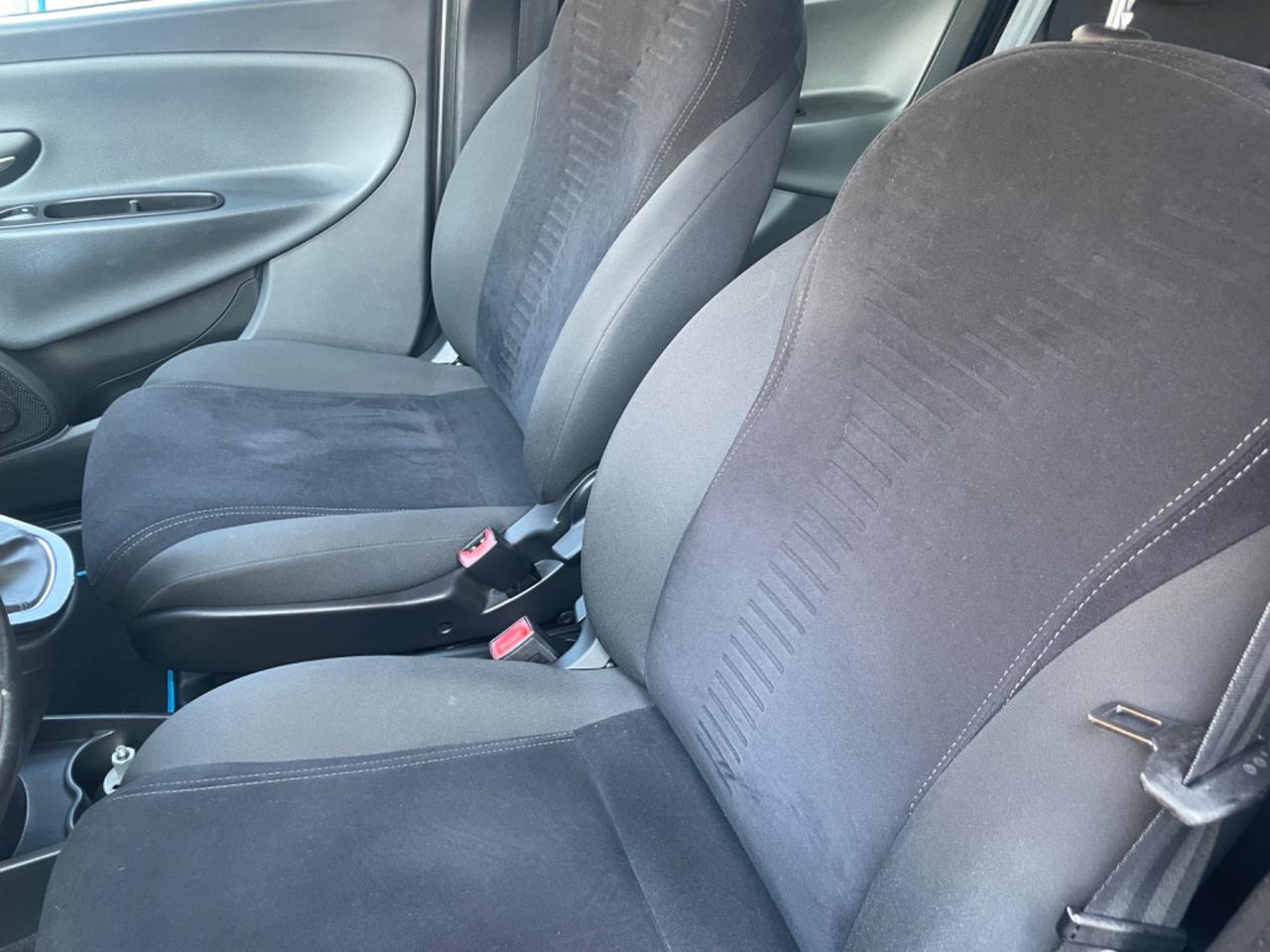 Lancia Ypsilon 1.2 69 CV 5 porte GPL Ecochic Gold