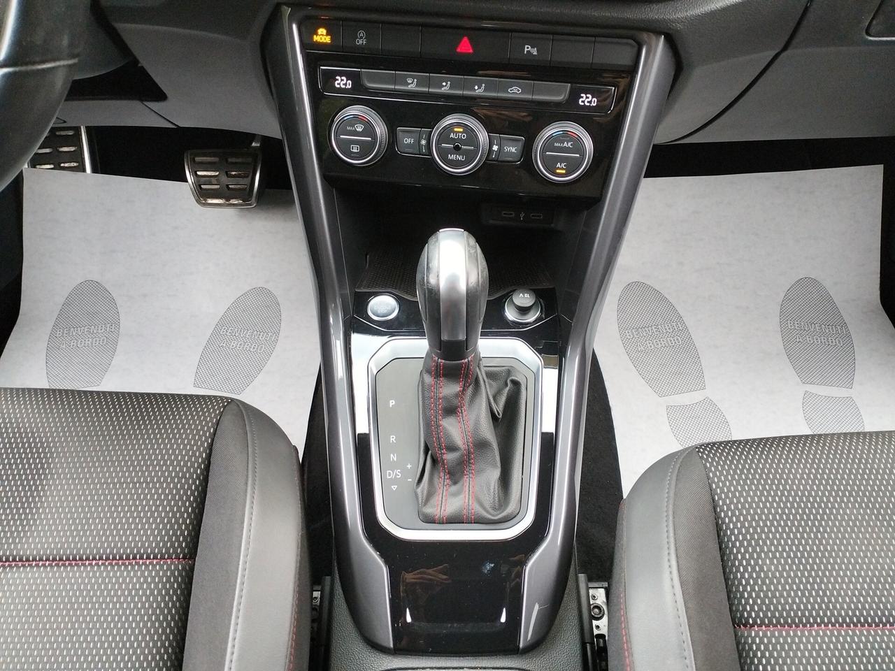 Volkswagen T-Roc 2021 1.5 tsi R-Line Sport dsg * IVA ESPOSTA *