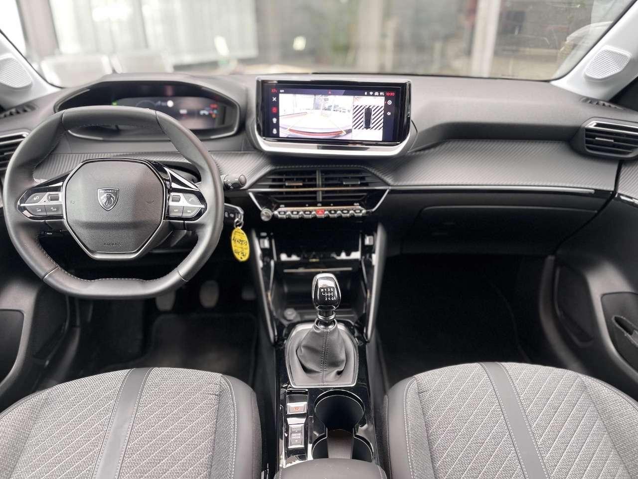 Peugeot 208 1.2 Benzina 100CV E6 - 2024