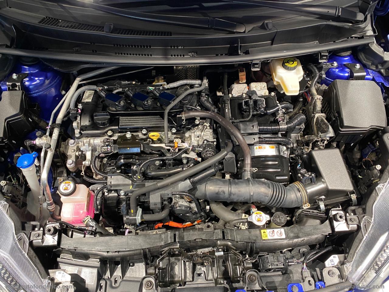 TOYOTA Yaris 1.5 Hybrid 5p. Trend