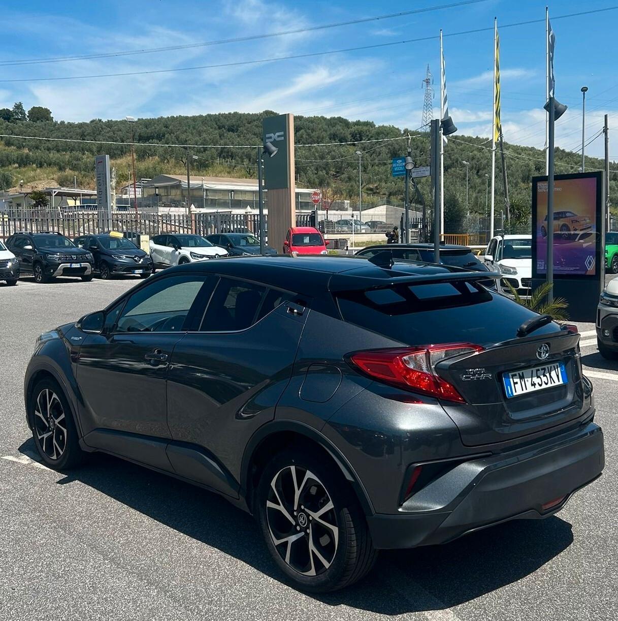 Toyota C-HR 1.8 Hybrid E-CVT Style
