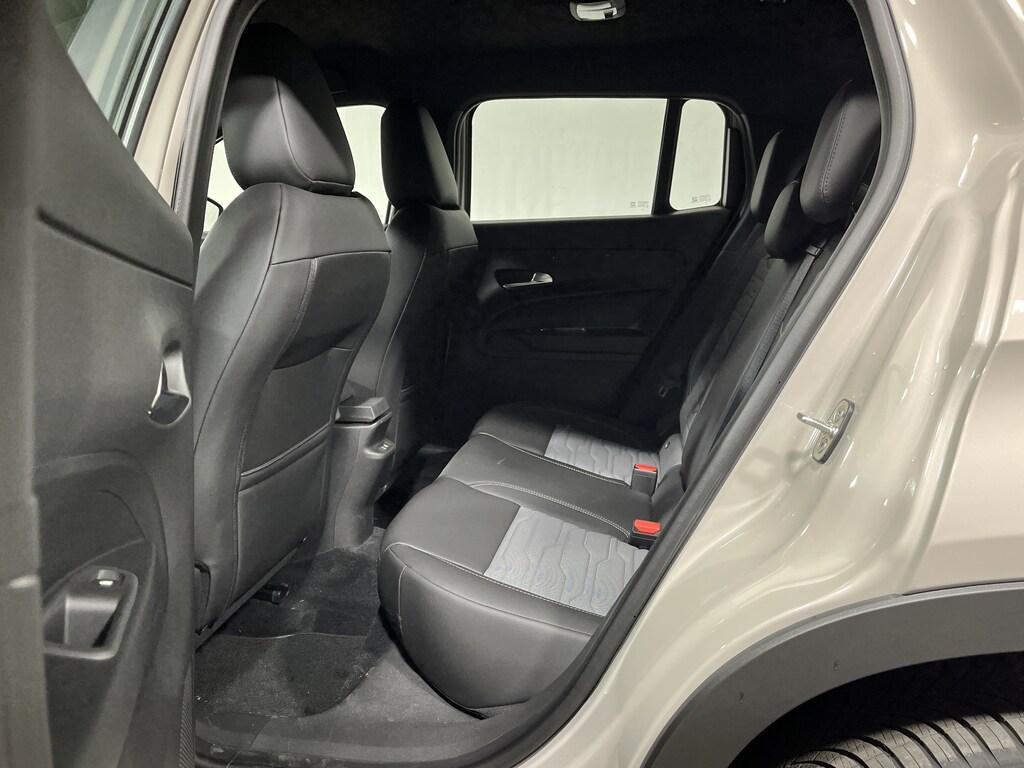 Jeep Avenger 1.2 turbo e-hybrid Upland 4xe 136cv edct6