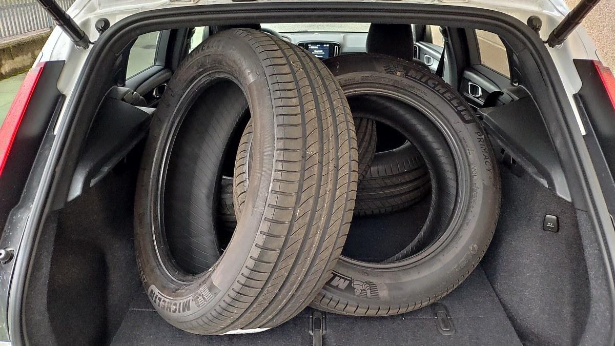 VOLVO Xc40 B3 Mild Hybrid Automatico Core