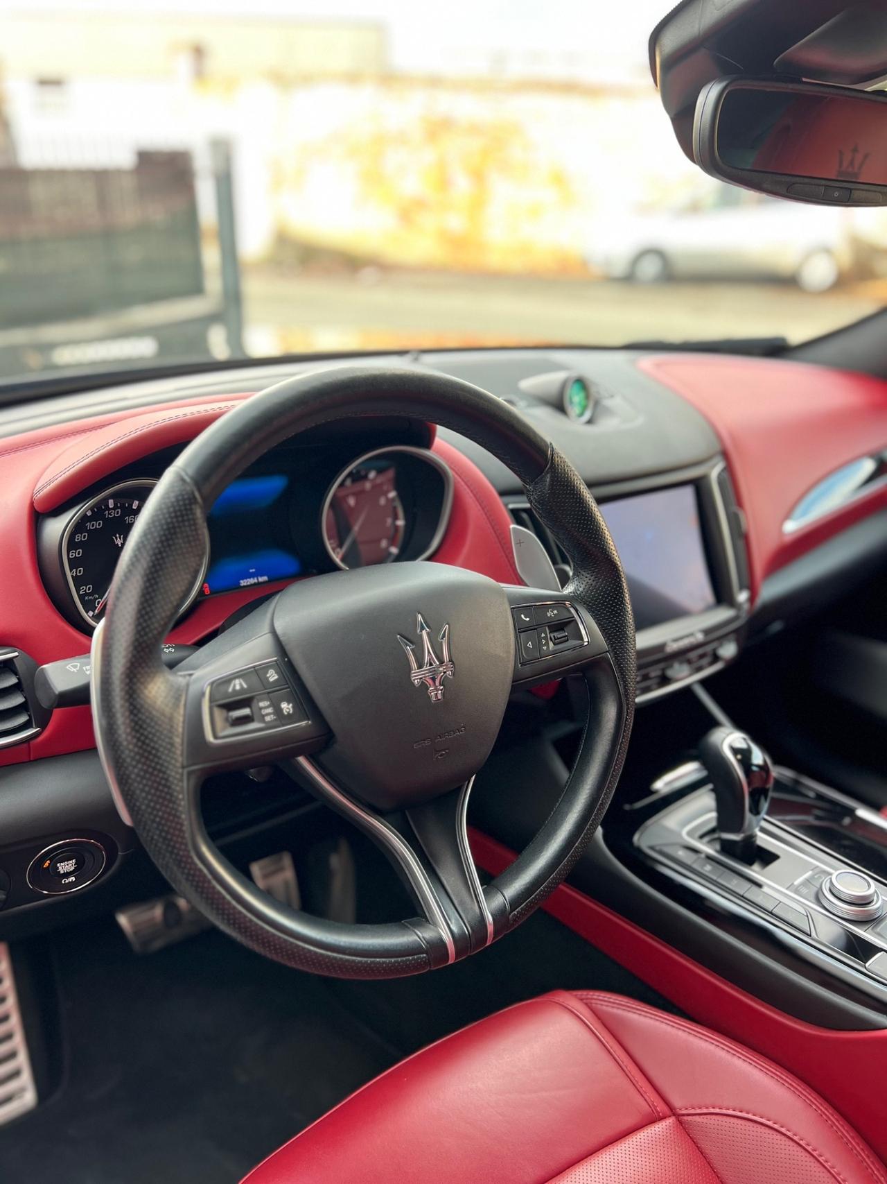 Maserati Levante V6 430 CV S AWD