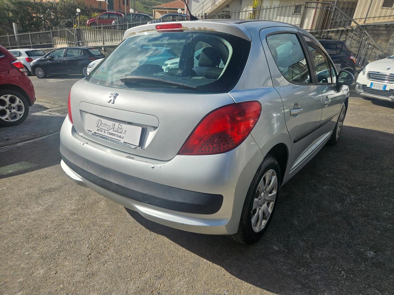Peugeot 207 1.4 HDi 70CV 5p. XS Easy
