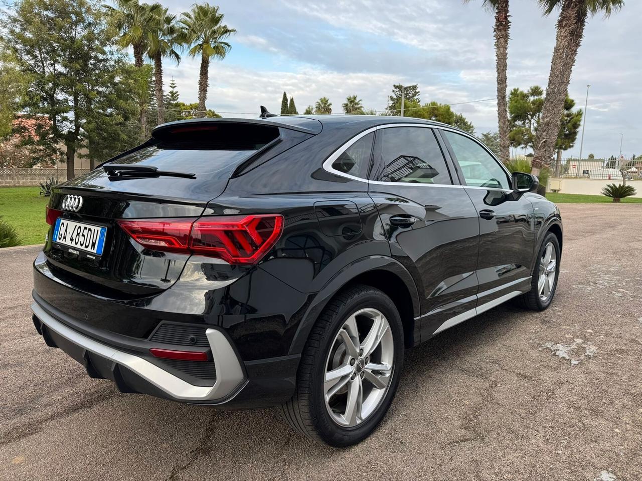 Audi Q3 SPORT BACK S-Line