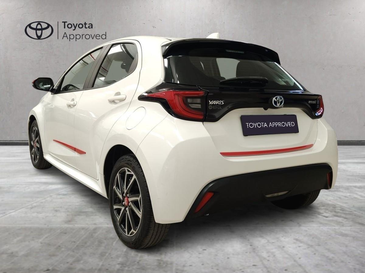 TOYOTA Yaris 4ª serie - Yaris 1.5 Hybrid 5 porte Business