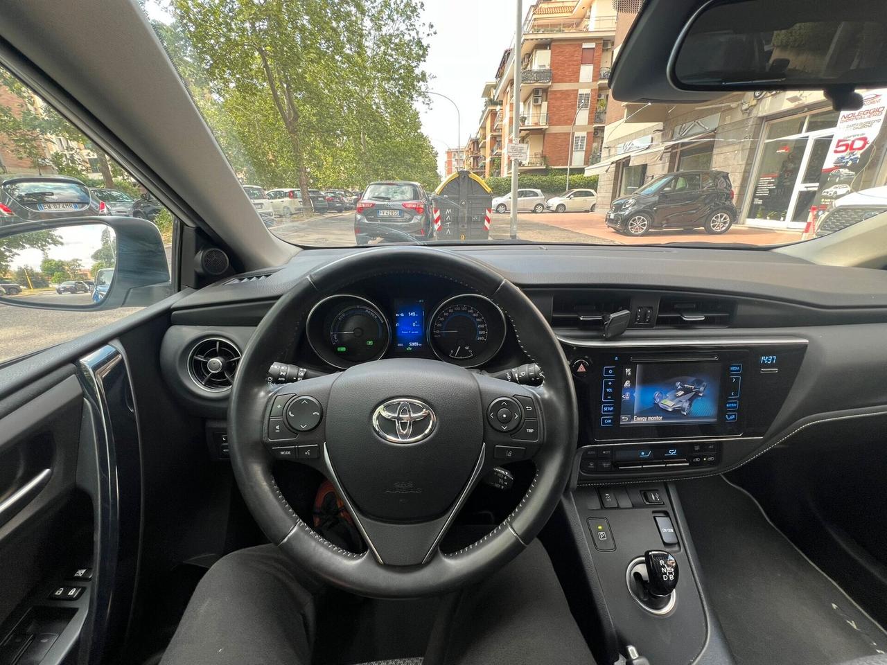 Toyota Auris TS 1.8 Hybrid Style