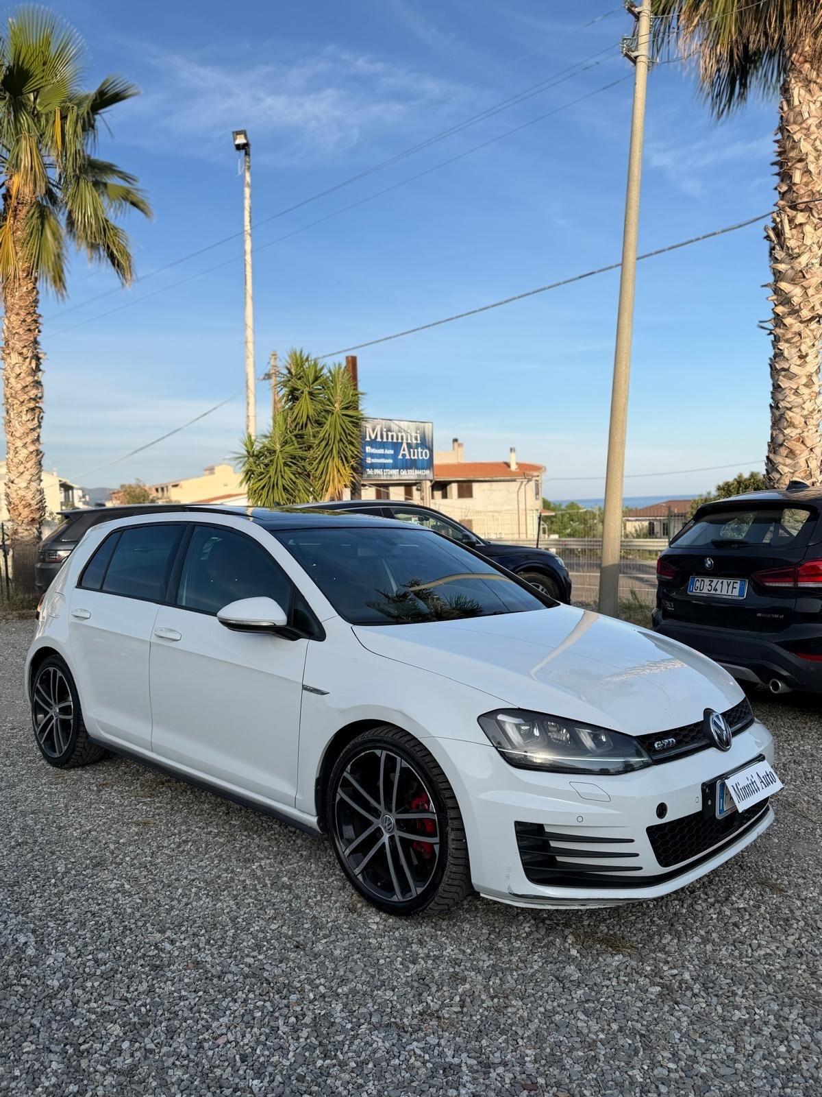 Volkswagen Golf GTD 2.0 TDI 5p. BlueMotion Technology