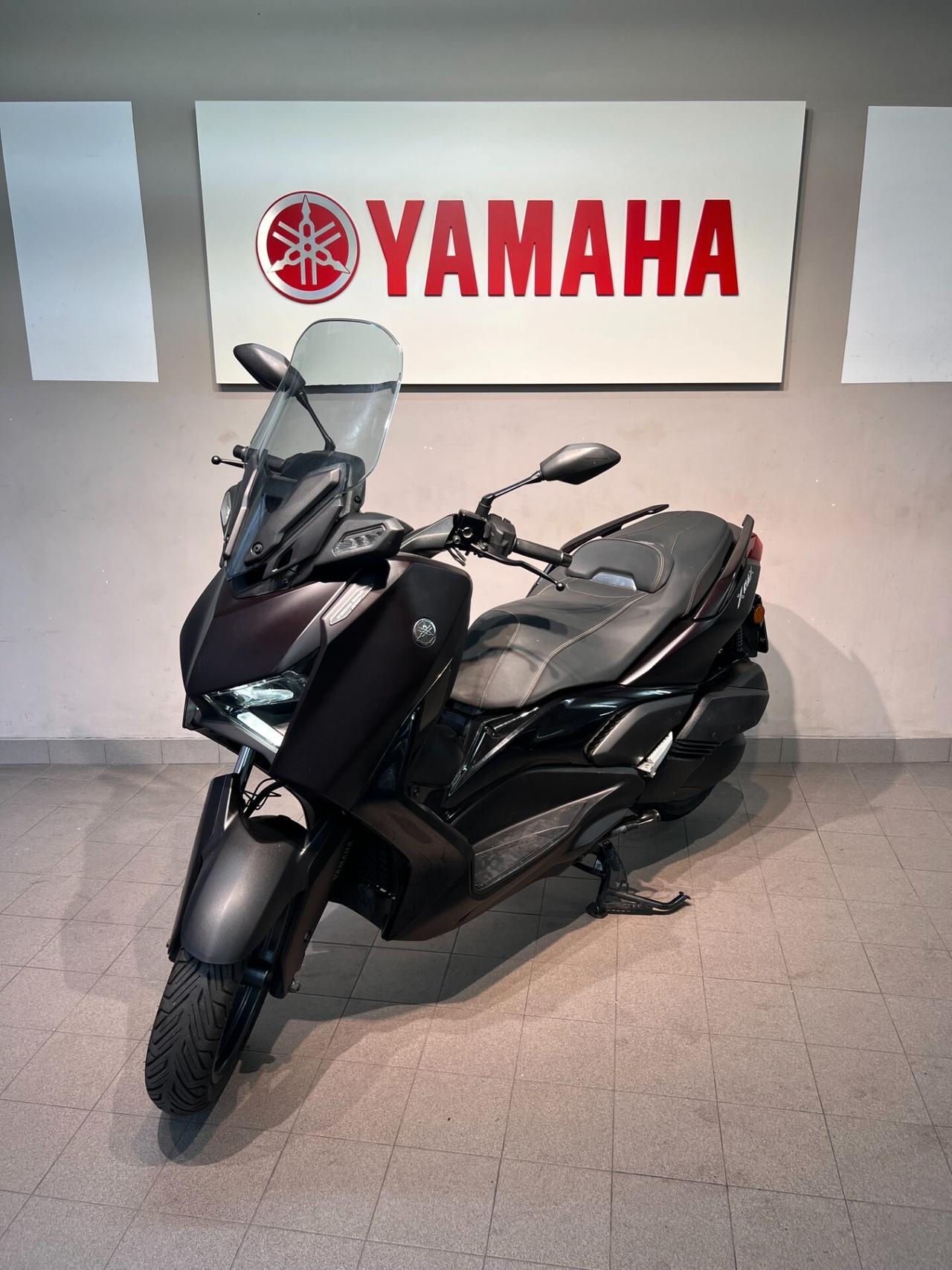 Yamaha X-Max 300 TECH