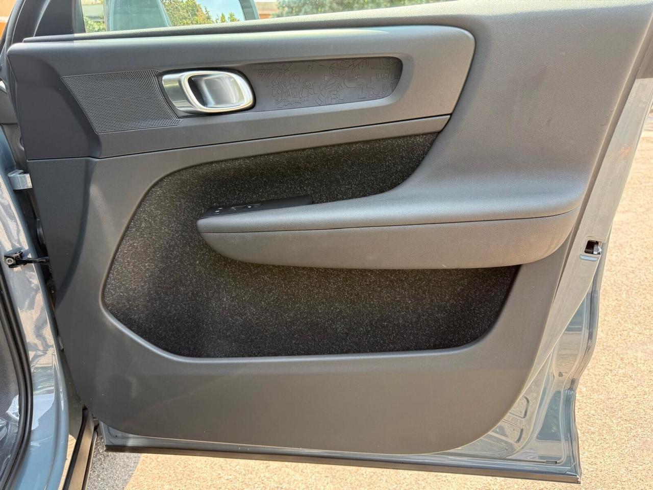 Volvo XC40 D3 AWD Geartronic Business - PROMO - CON FINANZIAMENTO