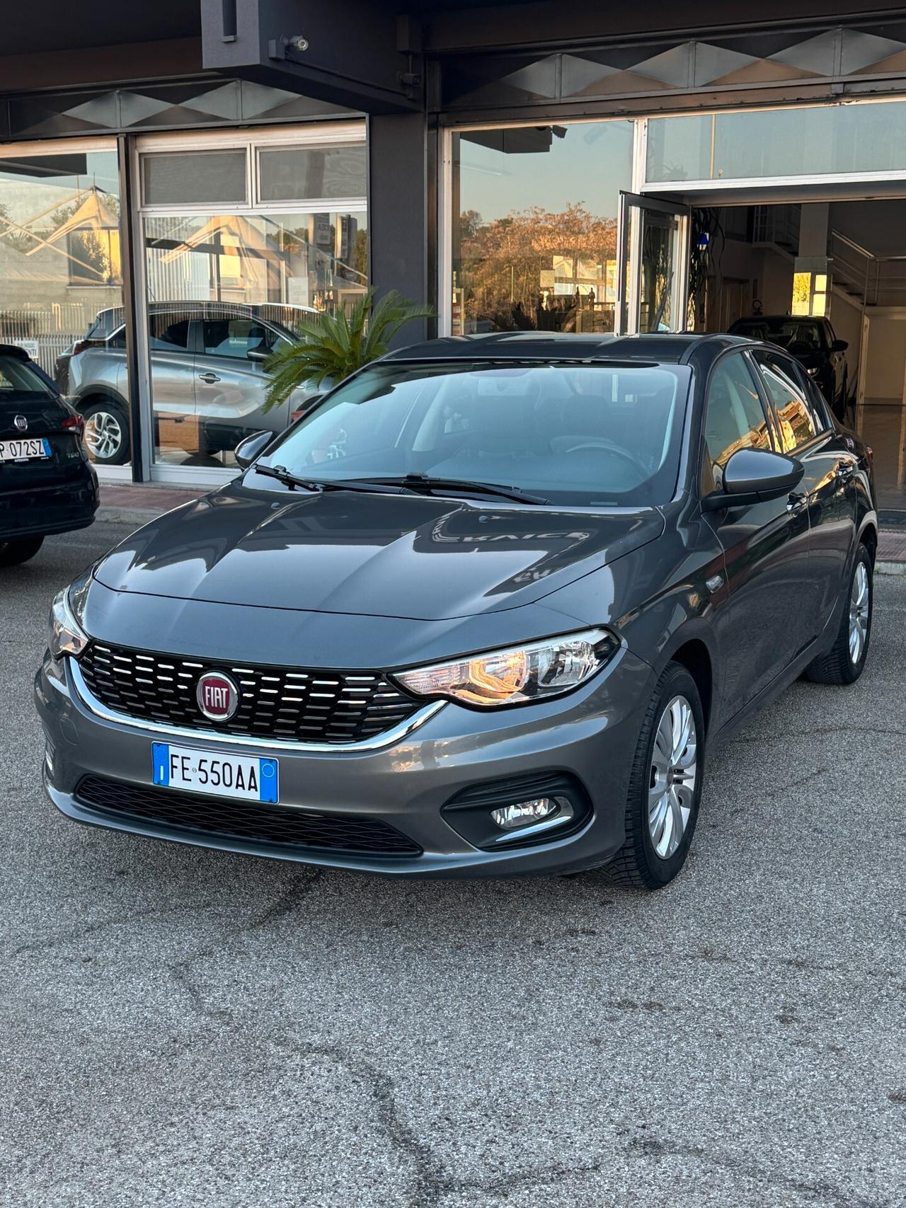 Fiat Tipo 1.4 4 porte Easy