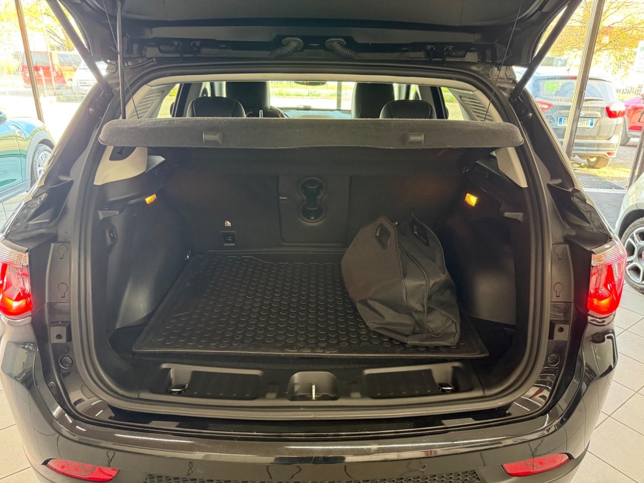 Jeep Compass 1.3 Turbo T4 240 CV PHEV AT6 4xe Trailhawk