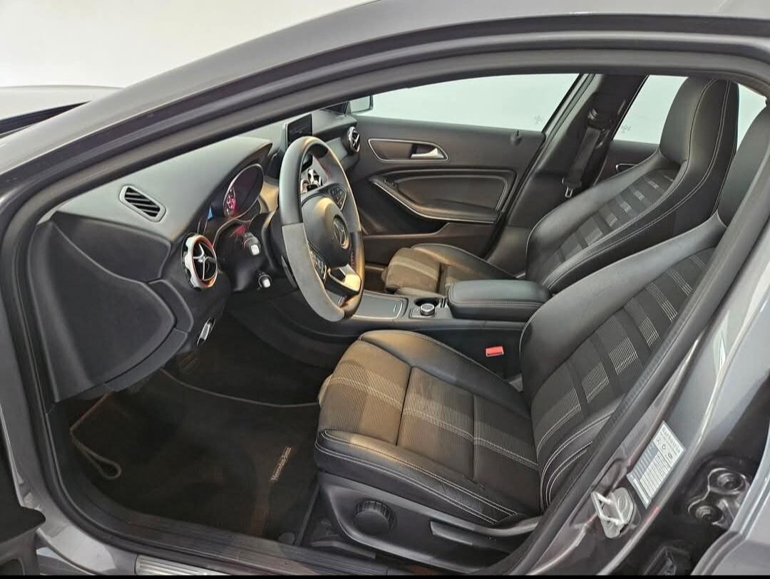 Mercedes-benz GLA 200 180 d Automatic Sport