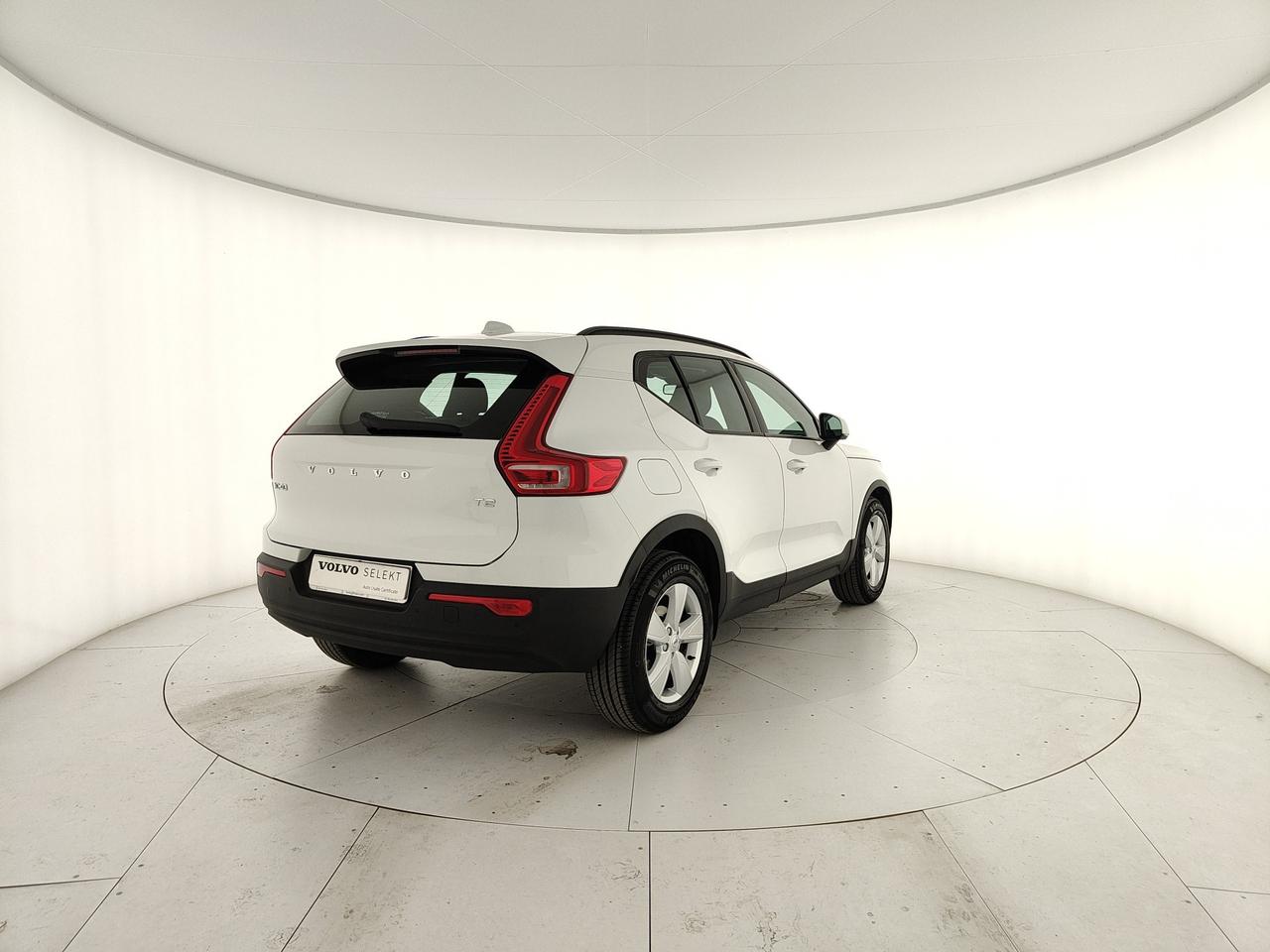 VOLVO XC40 1.5 t2 Momentum Core my21