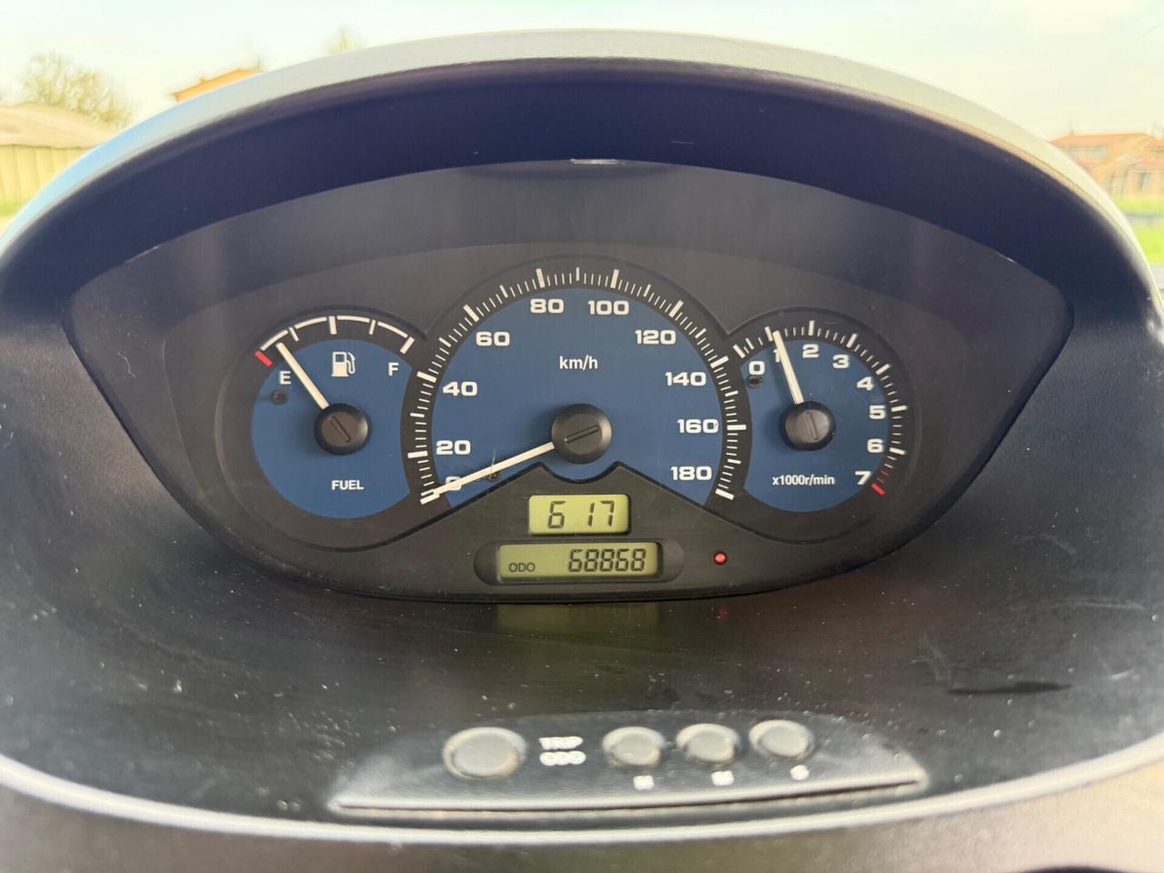 Utilitaria benzina neopatentati 68 mila km uniproprietario