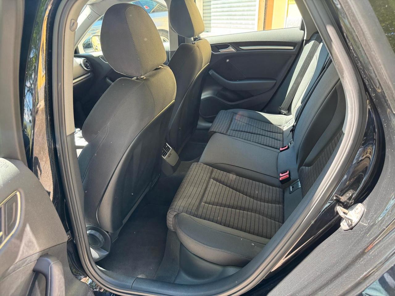 Audi A3 SPB 1.6 TDI Sport 110CV E6 GARANZIA 1 ANNO