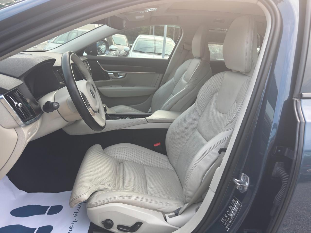 Volvo V90 Cross Country D5 AWD Geartronic Pro