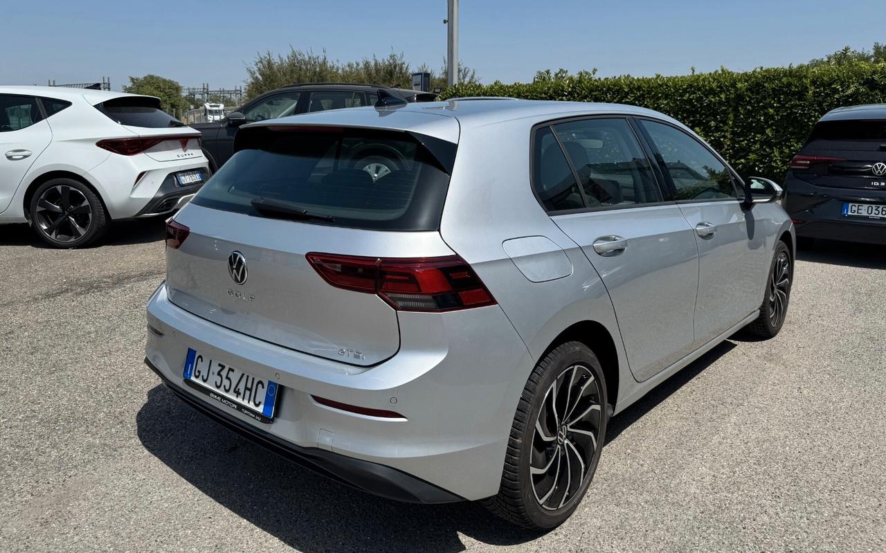 Volkswagen Golf 1.0 etsi evo Life 110cv dsg / NO VINCOLI