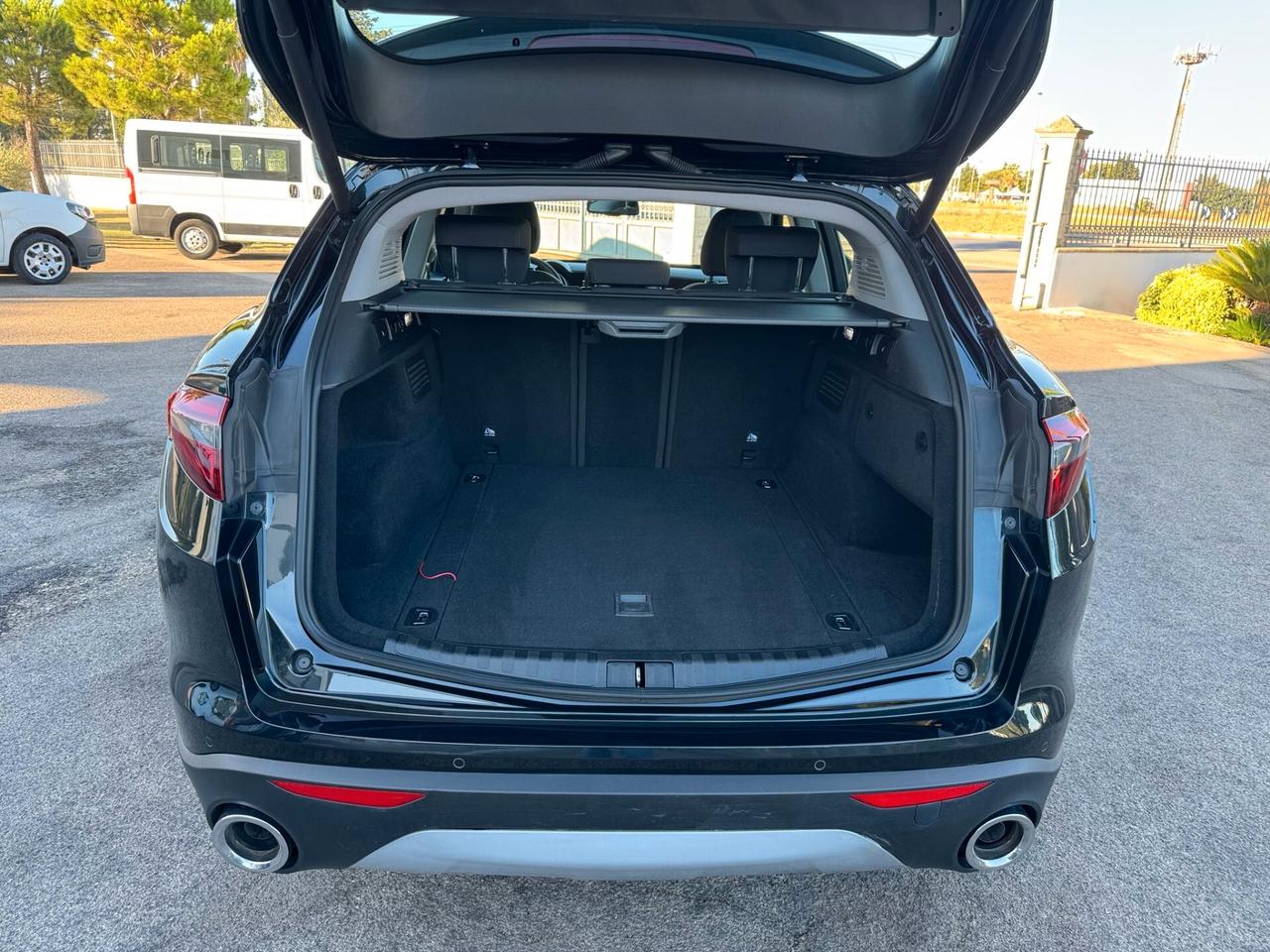 Alfa Romeo Stelvio 2.2 Turbodiesel 160 CV AT8 RWD Business