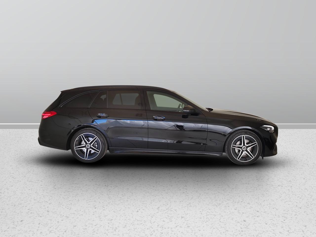 Mercedes-Benz Classe C-S206 SW 2021 - C SW 220 d mhev AMG Line Advanced 197cv auto