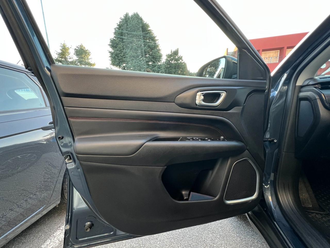 Jeep Compass 1.3 T4 240CV PHEV AT6 4xe Trailhawk