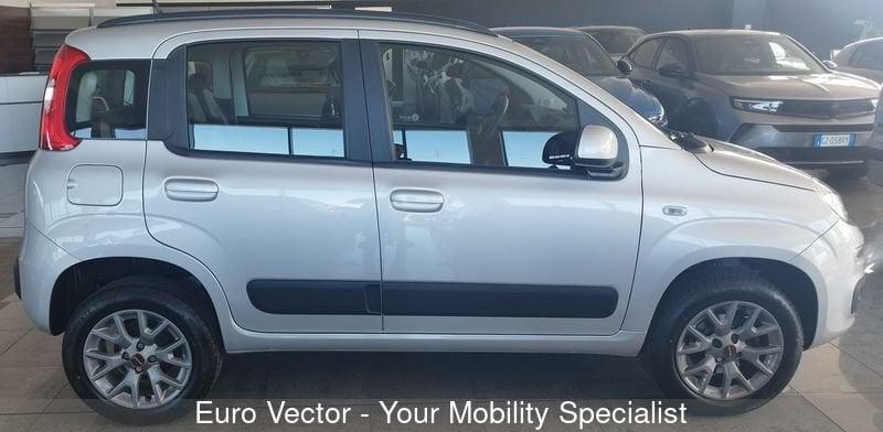 FIAT Panda 0.9 TwinAir Turbo Nat. P. E6d-T Lounge