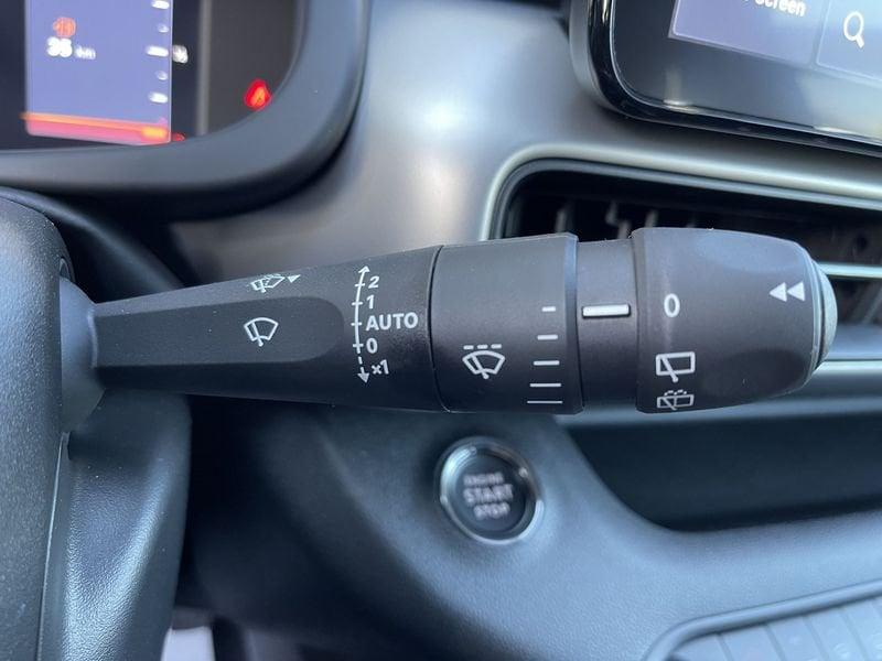 Jeep Avenger 1.2 turbo e-hybrid mhev Upland 4xe 145cv edct6 - KM0