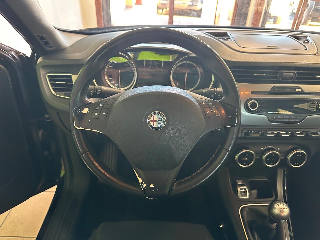 Alfa Romeo Giulietta 1.6 JTDm-2 105 CV Distinctive 2010