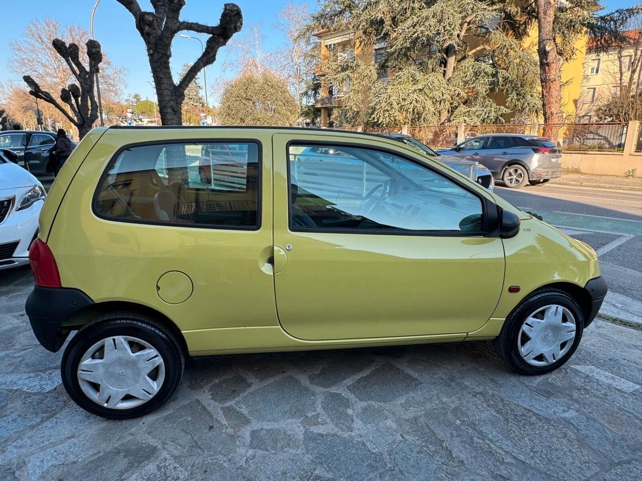 RENAULT TWINGO 1.2 PRIVILEGE GPL NEOPATENTATI